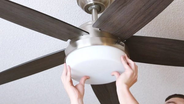 Hướng Dẫn Sửa Quạt Trần Tại Nhà: Cách Khắc Phục Một Số Lỗi Thường Gặp