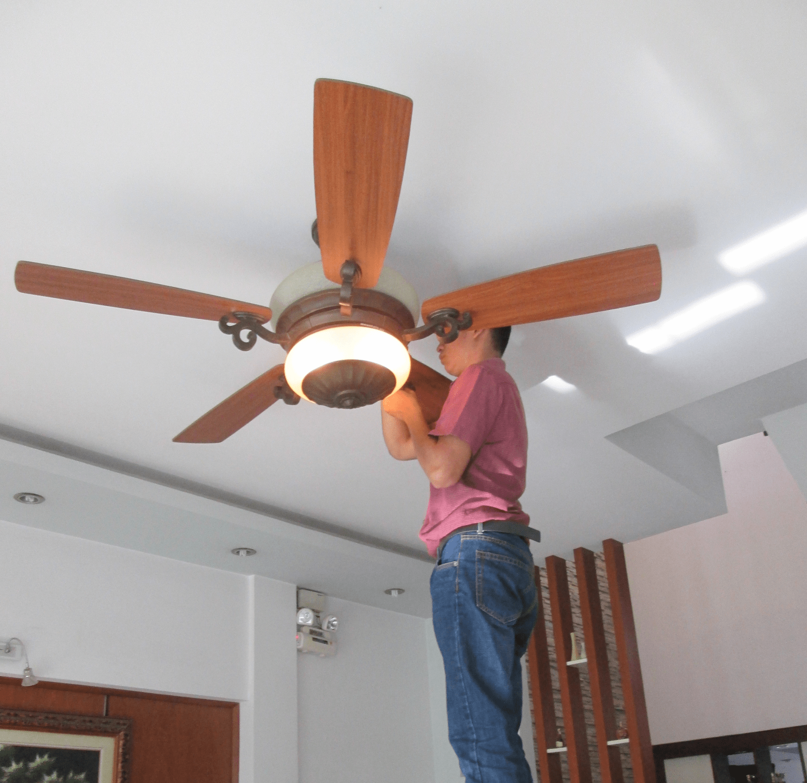 cách lắp quạt trần nhà chung cư