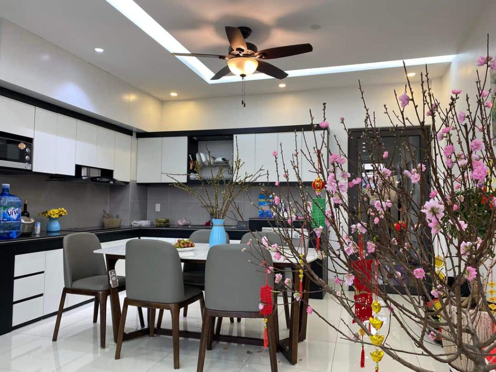 Cách bố trí phòng bếp đẹp gọn gàng chuẩn phong thủy