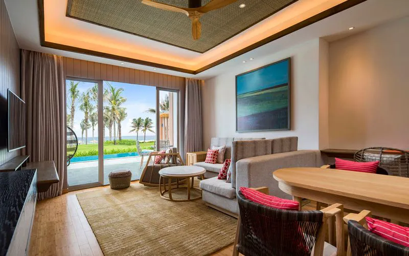 Quạt trần LuxuryFan tạo không khí thoáng mát, thư thái