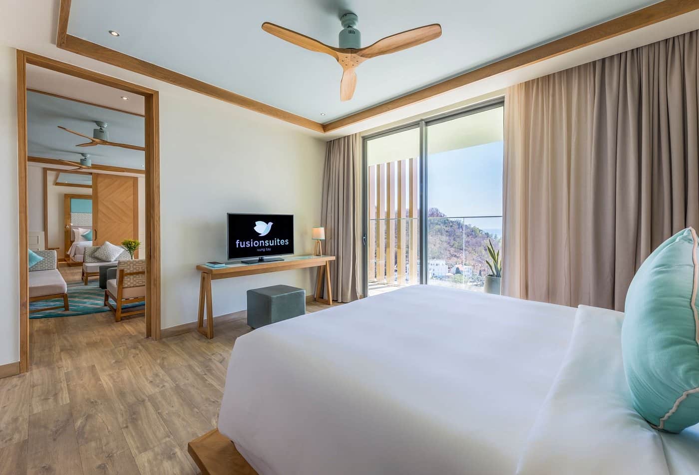 Quạt trần LuxAire Ritter SW tại Fusion Suites Vũng Tàu