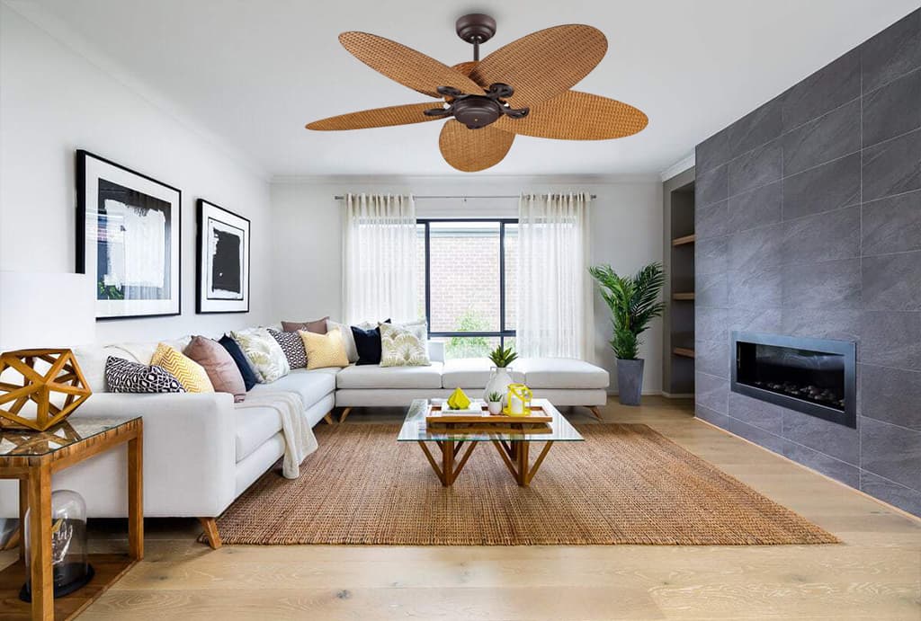 Quạt trần Indochine thường mang vẻ đẹp hoài cổ, tinh tế và có sự đồng điệu rõ rệt với tổng thể nội thất Đông Dương