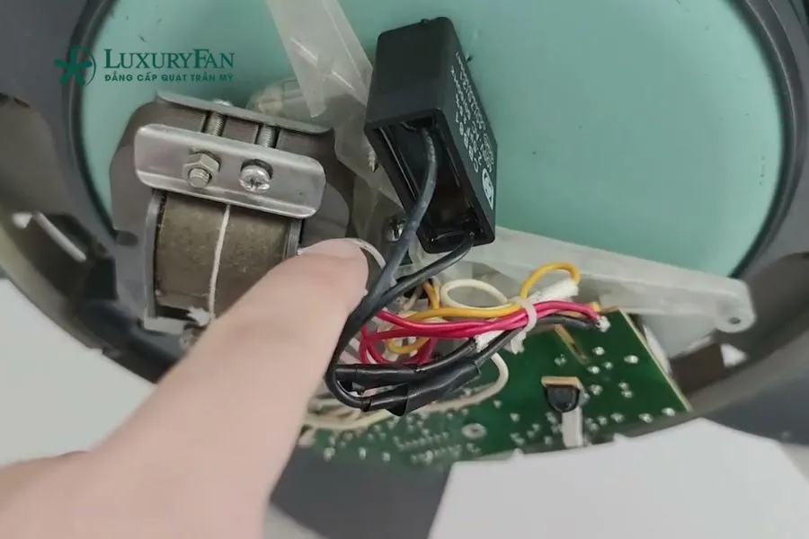 Khi nào cần thay tụ quạt trần?