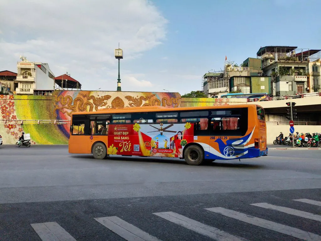 LUXURYFAN – DẤU ẤN THƯƠNG HIỆU PHỦ SÓNG MỌI NƠI
