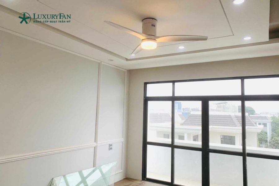 Bước 4: Lắp Cánh Quạt