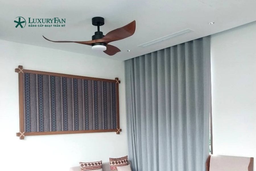 LuxAire Eco Curve 52”