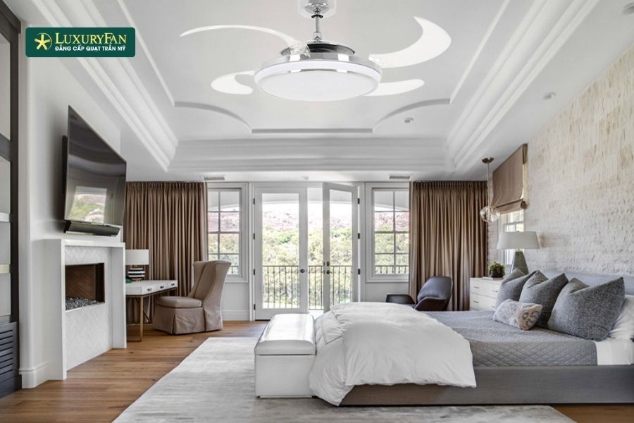 Nếu sử dụng đúng cách, việc bật quạt trần khi ngủ có thể mang lại nhiều lợi ích cho sinh hoạt và sức khỏe.