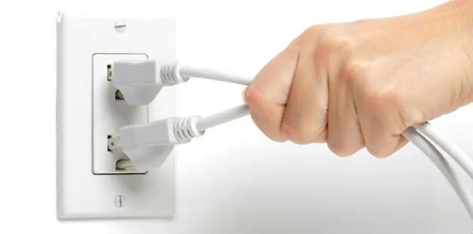 Không chỉ nhiệt từ bên ngoài, các hoạt động sinh hoạt trong nhà cũng góp phần làm tăng nhiệt độ.