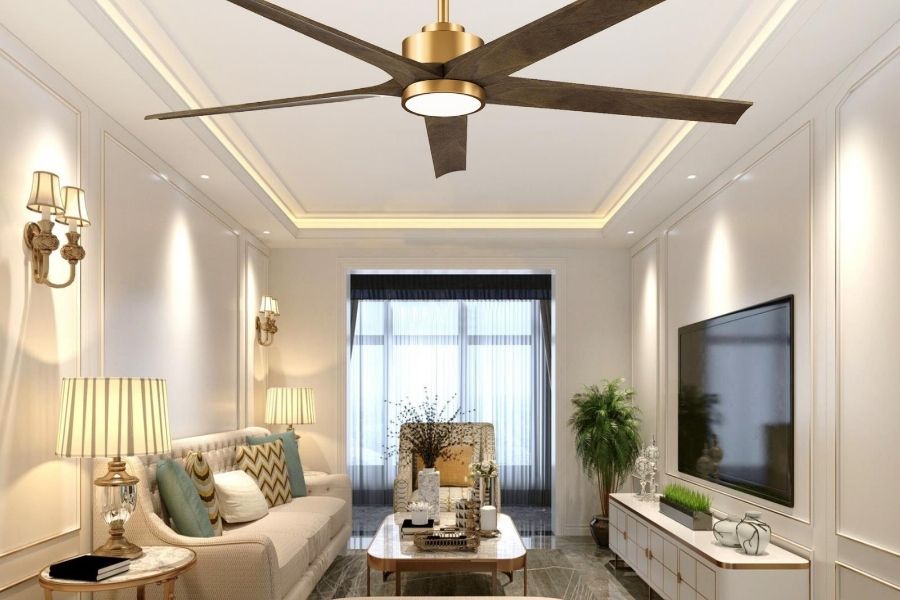 Vật phẩm phong thủy nên đặt ở vị trí phù hợp và bố trí cân đối trong phòng khách